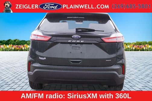 Forged Green Metallic 2023 Ford Edge SE