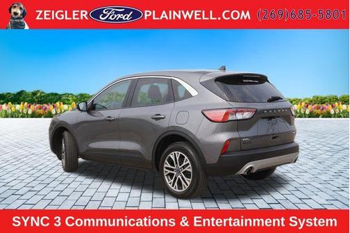 Gray Metallic 2022 Ford Escape SEL