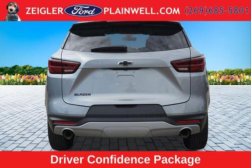 Sterling Gray Metallic 2023 Chevrolet Blazer 2LT