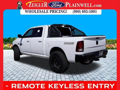 2019 RAM 1500 SLT