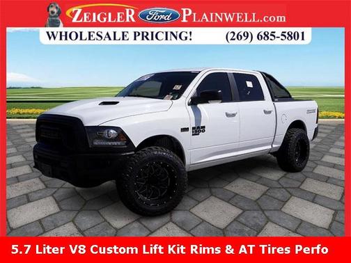 2019 RAM 1500 SLT