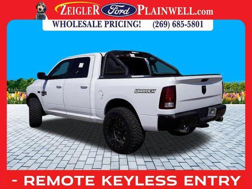 2019 RAM 1500 SLT