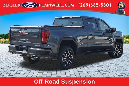 Gray 2022 GMC Sierra 1500 AT4