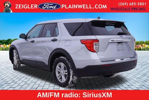 2022 Ford Explorer Base
