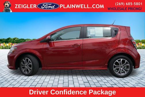 Cajun Red Tintcoat 2020 Chevrolet Sonic FWD Hatchback LT 5-Door