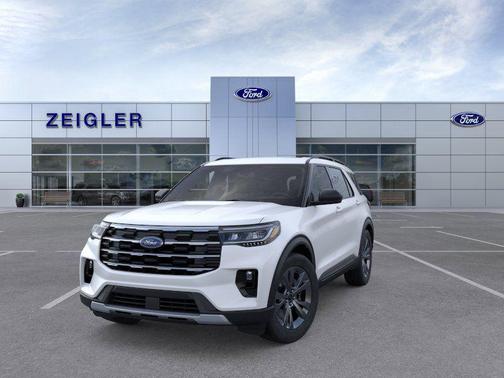 White Metallic 2026 Ford Explorer Active