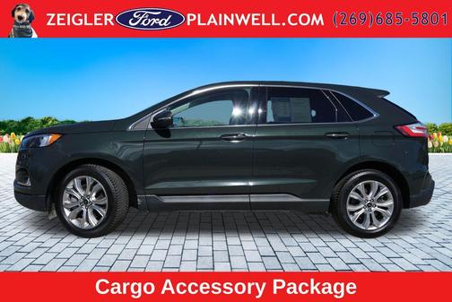 Green Metallic 2023 Ford Edge Titanium