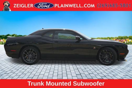 Pitch Black Clearcoat 2023 Dodge Challenger R/T 392