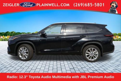 Black 2026 Toyota Highlander Hybrid Limited