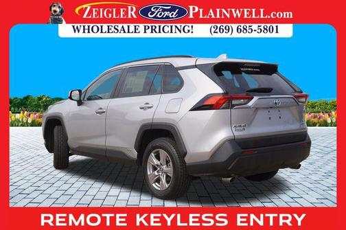 2023 Toyota RAV4 Hybrid XLE