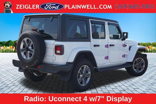 Bright White Clearcoat 2021 Jeep Wrangler Unlimited Sahara