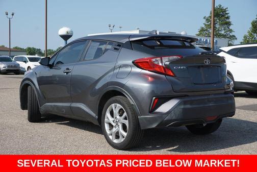 Magnetic Gray Metallic 2018 Toyota C-HR XLE Premium