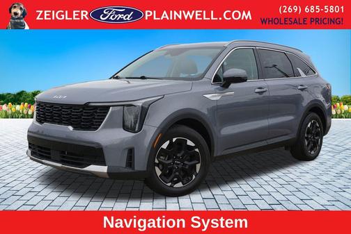 Everlasting Silver 2024 Kia Sorento S