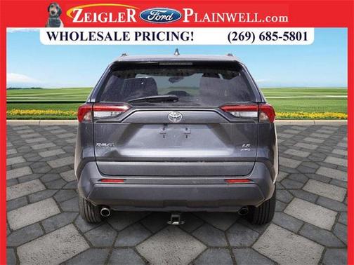 2019 Toyota RAV4 LE