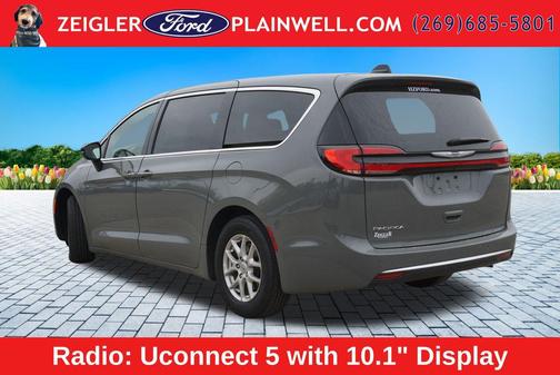 Ceramic Gray Clearcoat 2025 Chrysler Pacifica L
