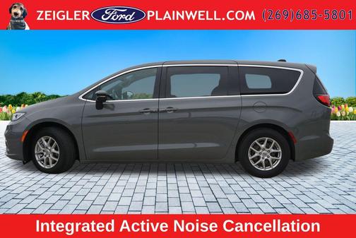 Ceramic Gray Clearcoat 2025 Chrysler Pacifica L