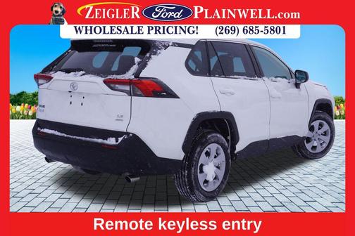 2024 Toyota RAV4 LE