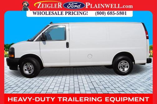 2022 GMC Savana 2500 Work Van