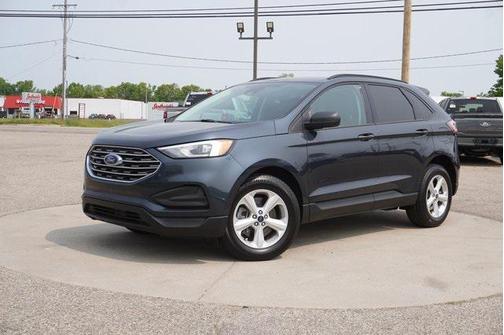 2022 Ford Edge SE