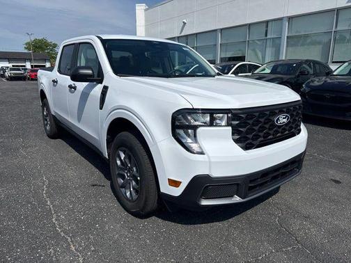 Oxford White 2026 Ford Maverick XLT