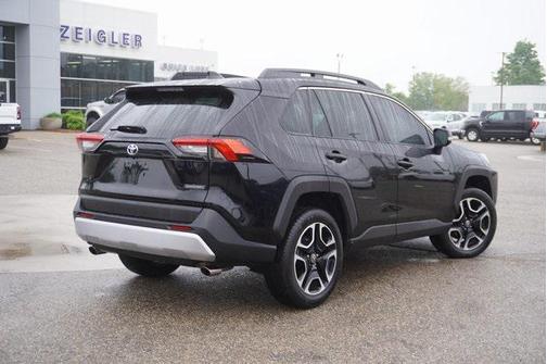 2021 Toyota RAV4 Adventure