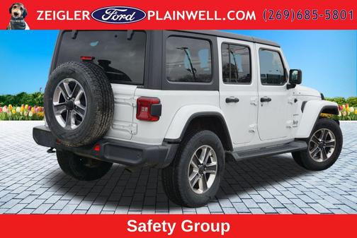 Bright White Clearcoat 2020 Jeep Wrangler Unlimited Sahara
