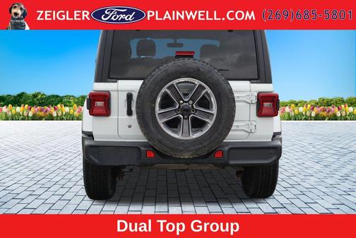 Bright White Clearcoat 2020 Jeep Wrangler Unlimited Sahara