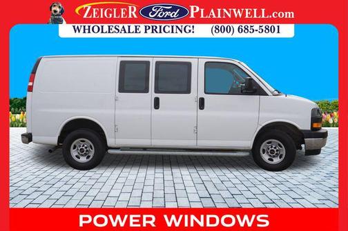 2023 GMC Savana 2500 Work Van