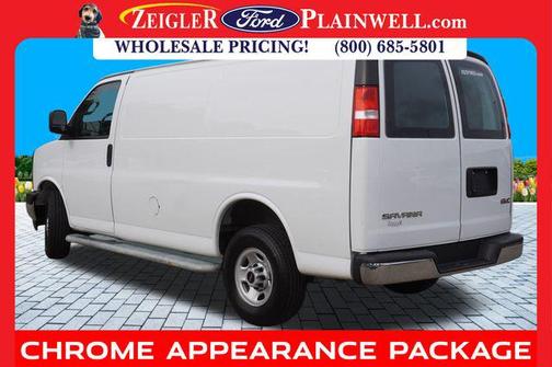 2023 GMC Savana 2500 Work Van