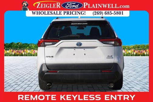 2022 Toyota RAV4 Hybrid XLE