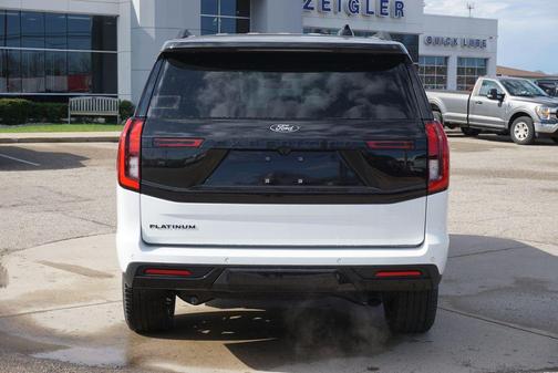 Oxford White 2026 Ford Expedition Platinum
