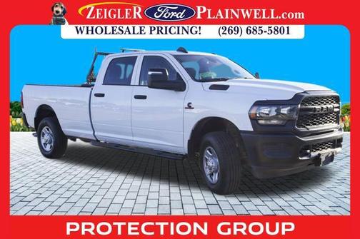 2024 RAM 3500 Tradesman Crew Cab 4x4 8' Box