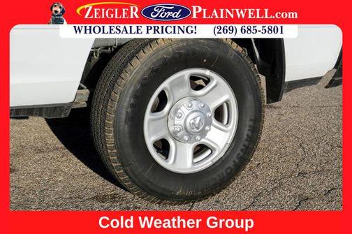 2024 RAM 3500 Tradesman Crew Cab 4x4 8' Box