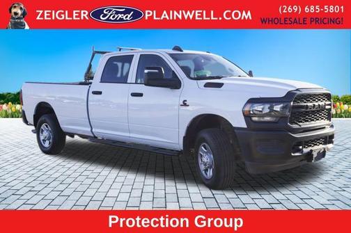 2024 RAM 3500 Tradesman Crew Cab 4x4 8' Box