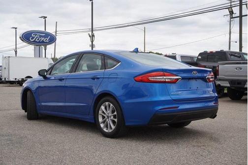 2020 Ford Fusion SE