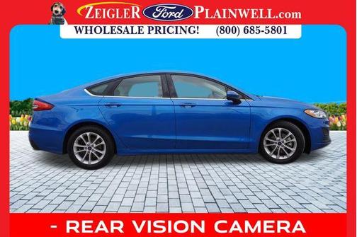 2020 Ford Fusion SE