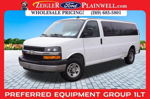 2016 Chevrolet Express 3500 LT