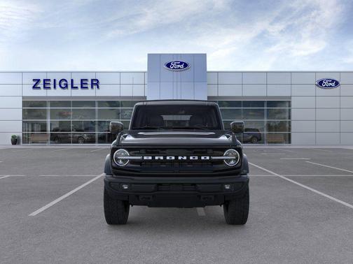 Shadow Black 2026 Ford Bronco Outer Banks