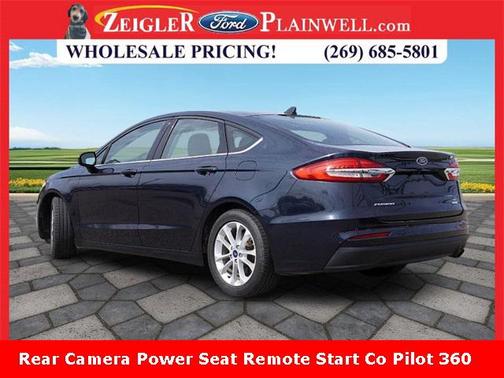 2020 Ford Fusion SE