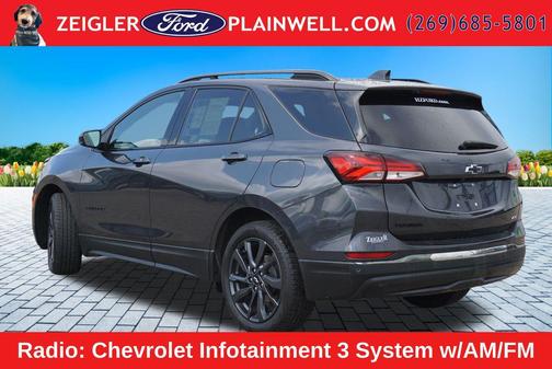 Iron Gray Metallic 2022 Chevrolet Equinox FWD RS