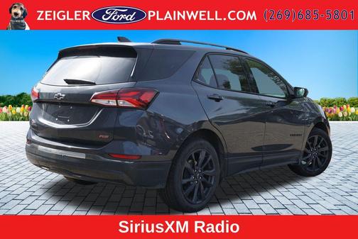 Iron Gray Metallic 2022 Chevrolet Equinox FWD RS