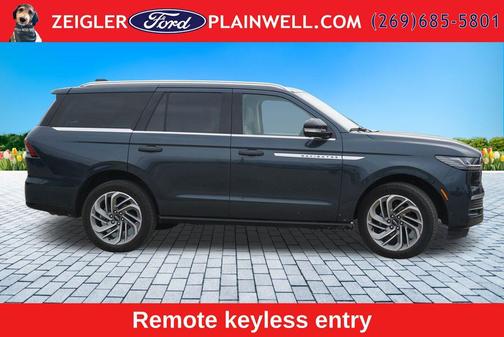 Flight Blue Metallic Clearcoat 2025 Lincoln Navigator Reserve