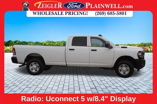 2023 RAM 3500 Tradesman Crew Cab 4x4 8' Box