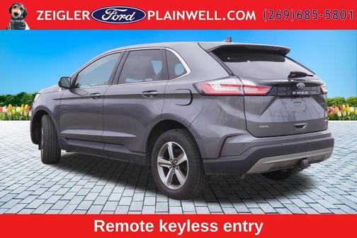 Gray Metallic 2024 Ford Edge SEL