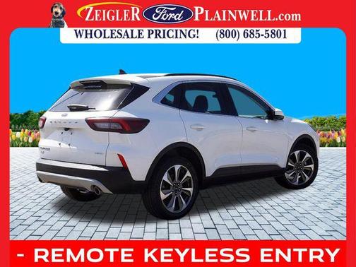 2023 Ford Escape Platinum