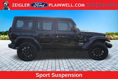 Black Clearcoat 2022 Jeep Wrangler Unlimited 4xe Sahara