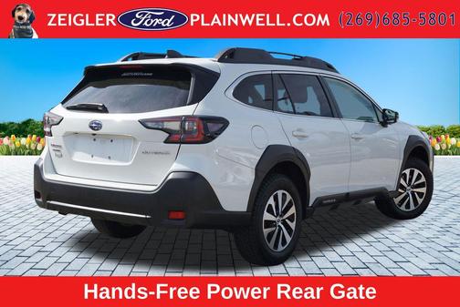 Crystal White Pearl 2023 Subaru Outback Premium