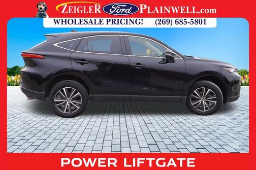 2022 Toyota Venza LE