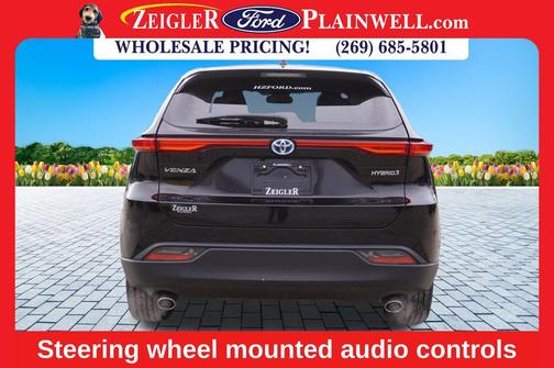 2022 Toyota Venza LE