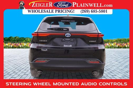 2022 Toyota Venza LE